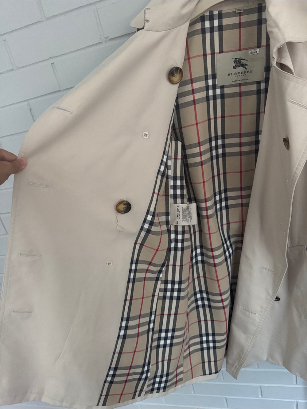 Burberry Kensington Trench Coat - Picture 7 of 15